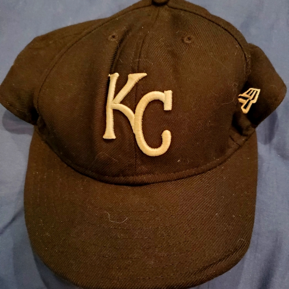 Vintage Kansas City Royals Fitted Baseball Cap